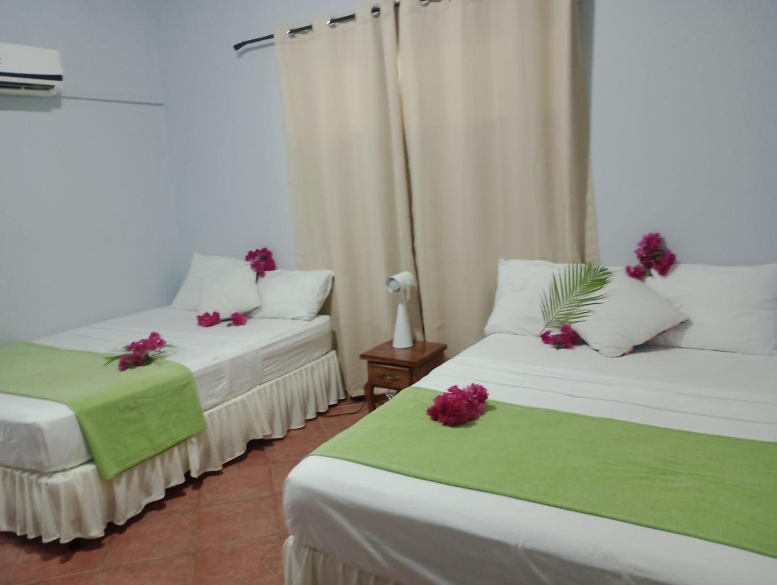 Villas Verdes Samara Bagian luar foto